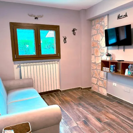 B&B La Del Cervo 2 카스텔디상로